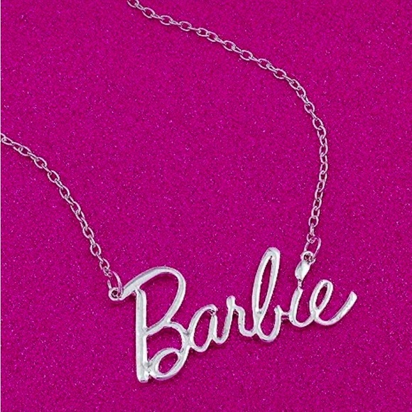 Barbie necklace - Picture 4 of 4